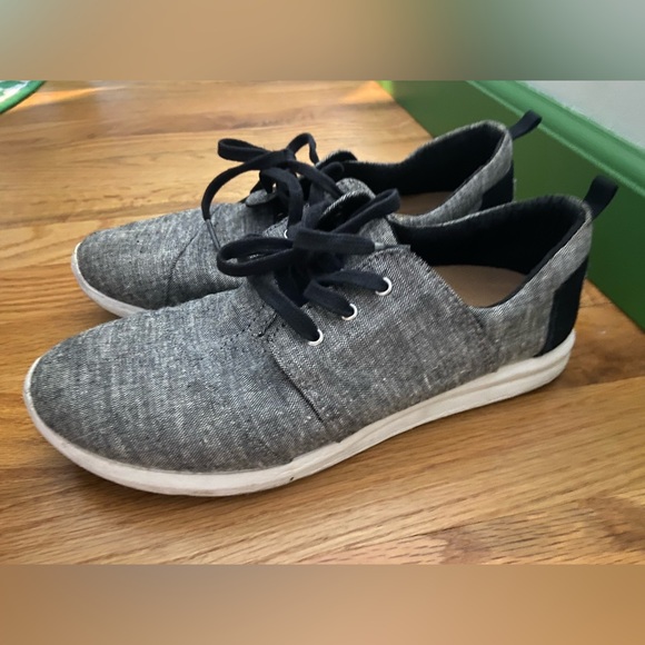 TOMS sneakers - Picture 2 of 5